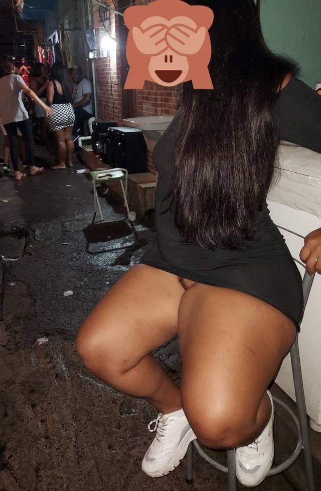 Essa Sabe Exibir Seu Rab O Gostoso Sua Mulher